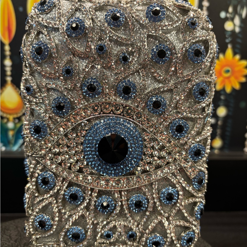 NEW- Crystal and Rhinestone Silver and Blue Eye Design Clutch 🧿